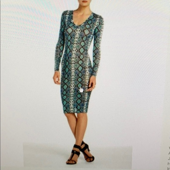 Bcbg Max Azeria Long Sleeve V-neck - Picture 4 of 4